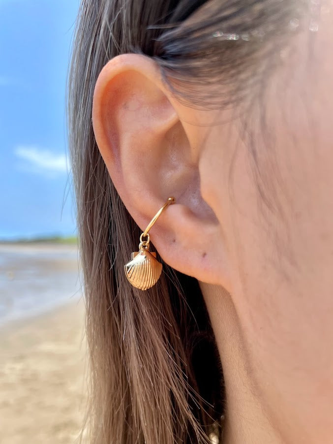 Shell Ear Cuff – Fiji