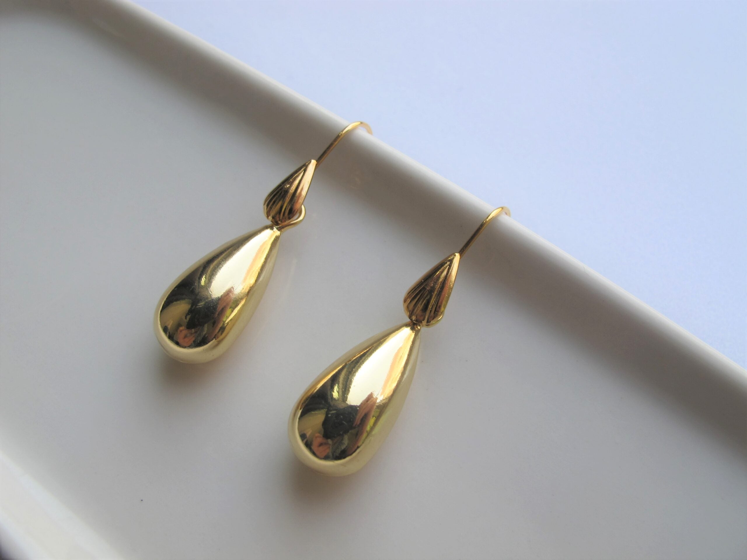 14k gold plated tear drop earrings -New York