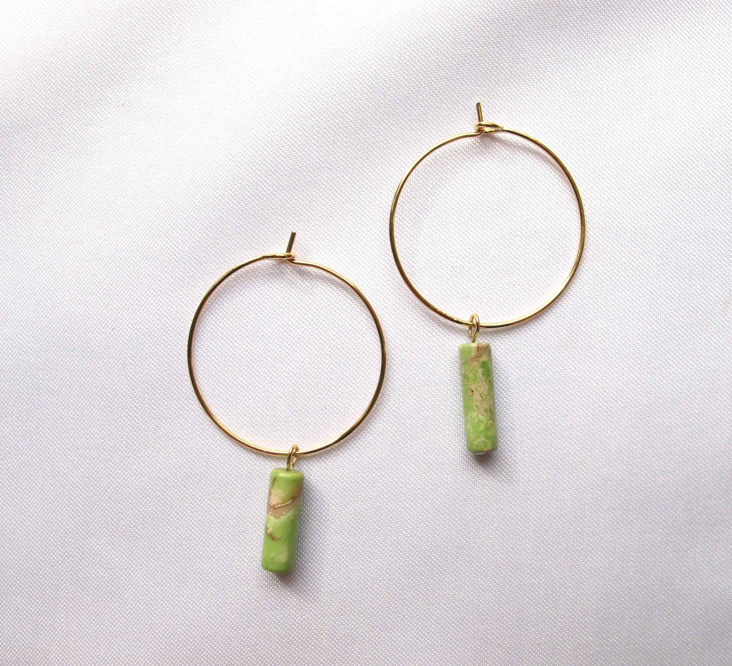18k Gold Hoops with Stone – Lahore