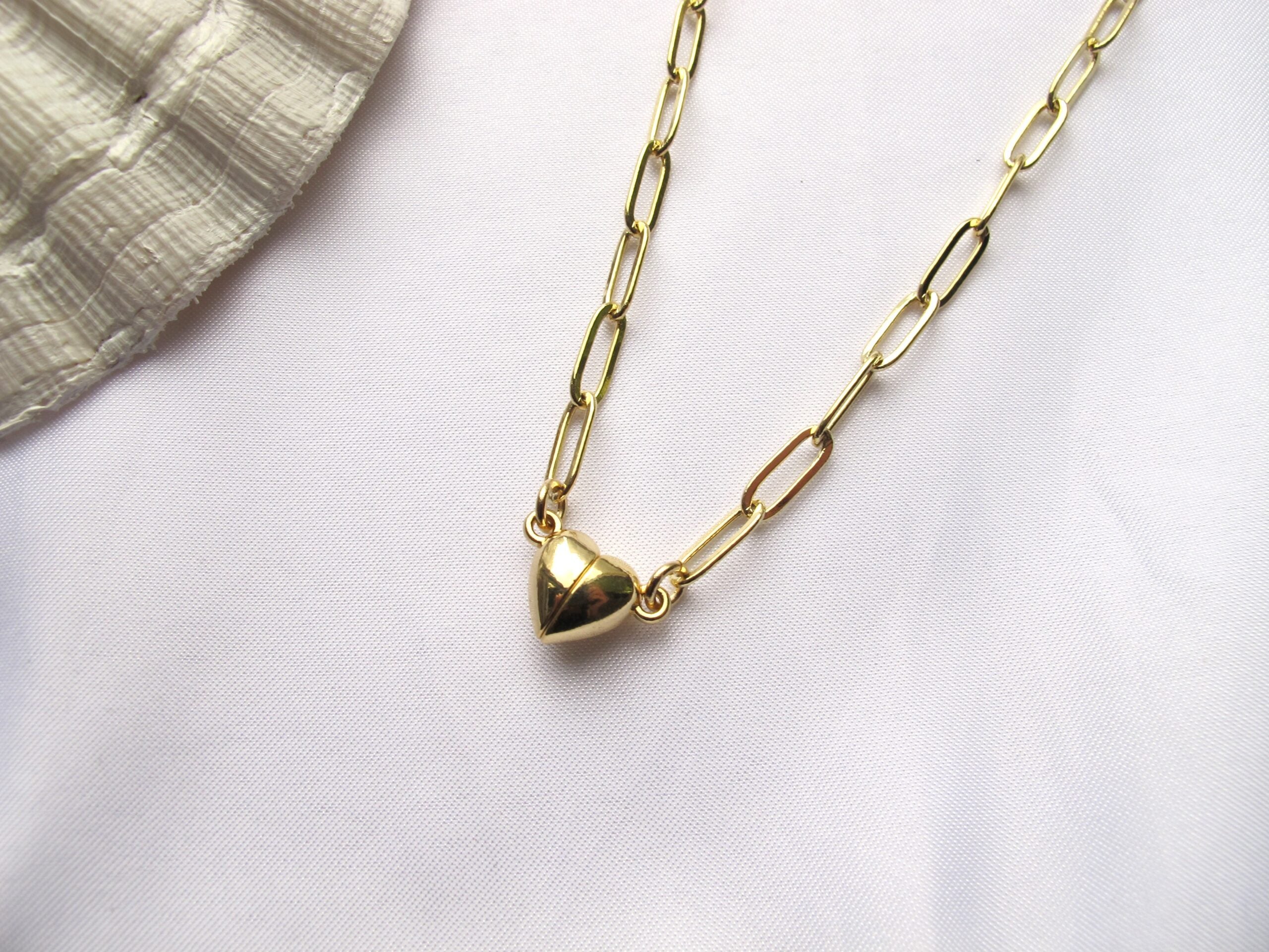 14K Gold Chain With Magnet Heart – Incheon