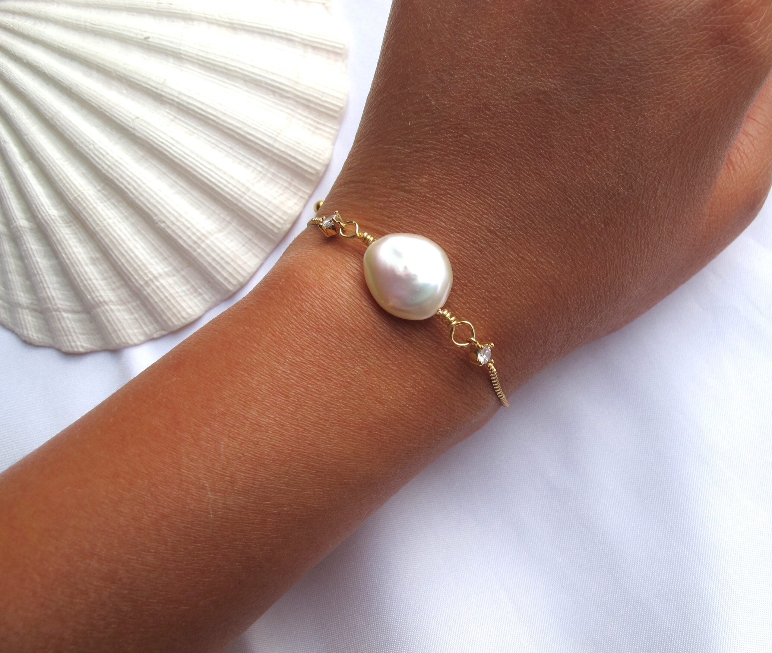 Flat Button Pearl Bracelet – Vail