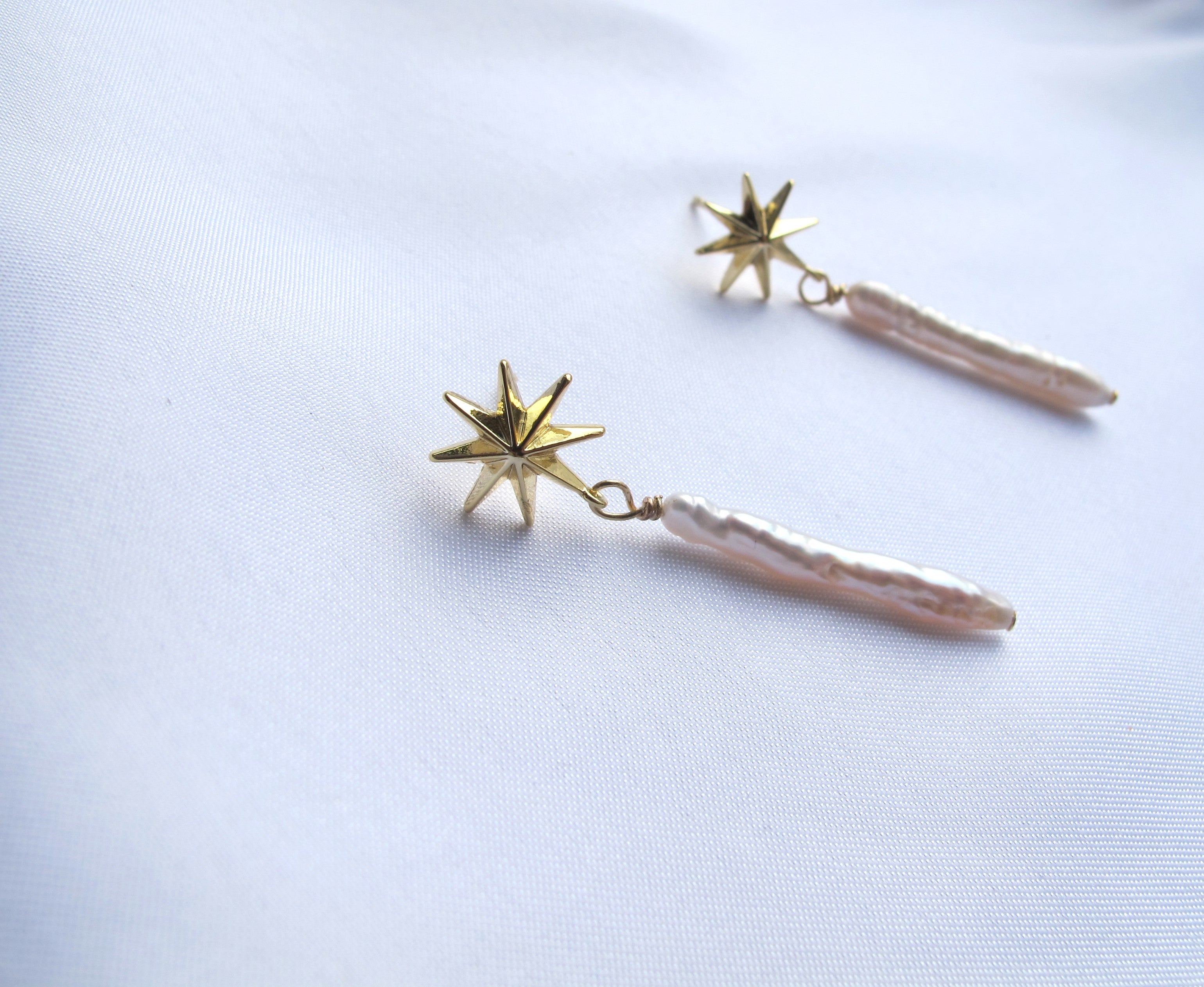 Toothpick Pearl Star Earrings - Dallas