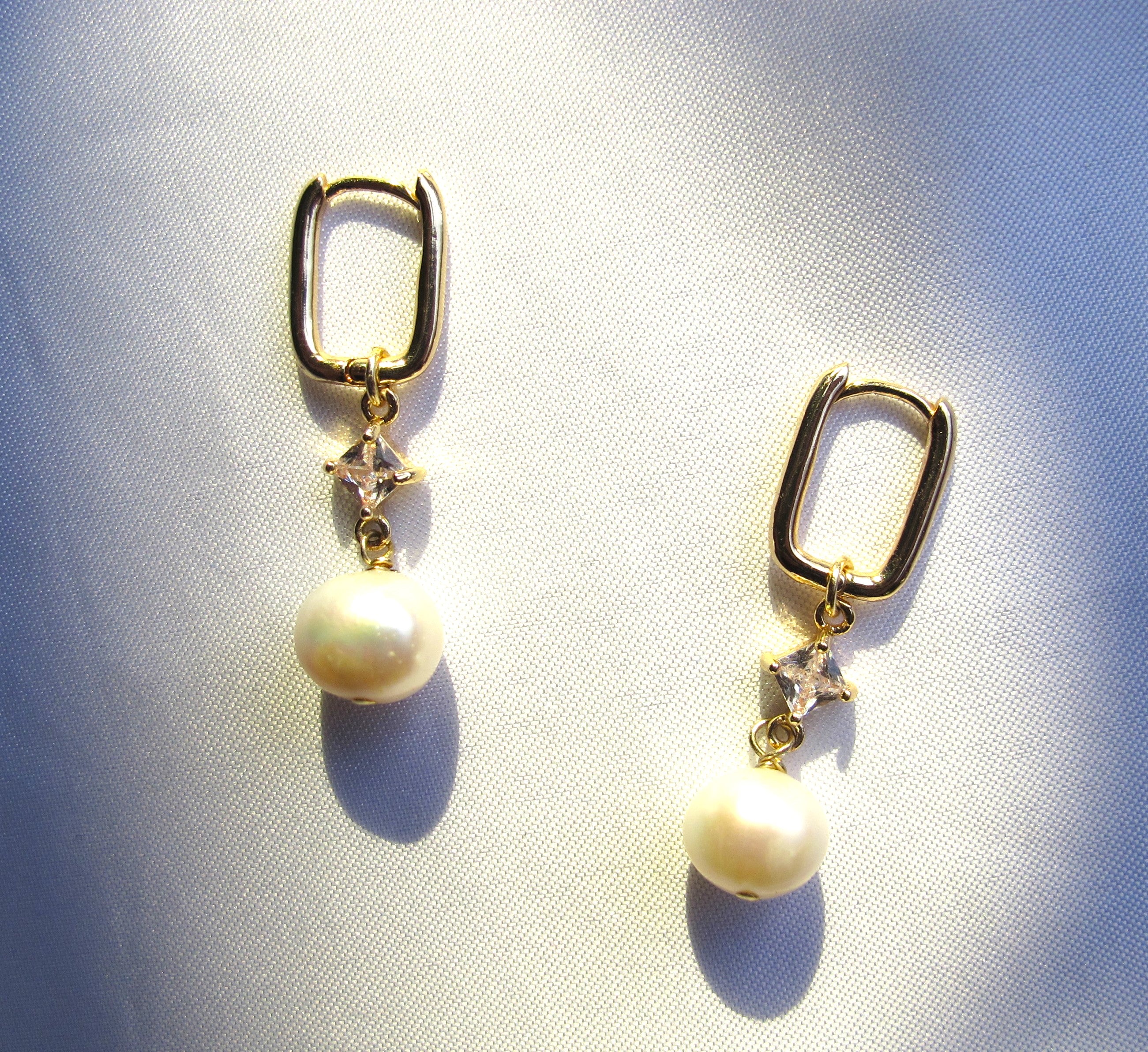 14k Gold Filled Zircon Pearl Rectangle Earrings – Rotterdam